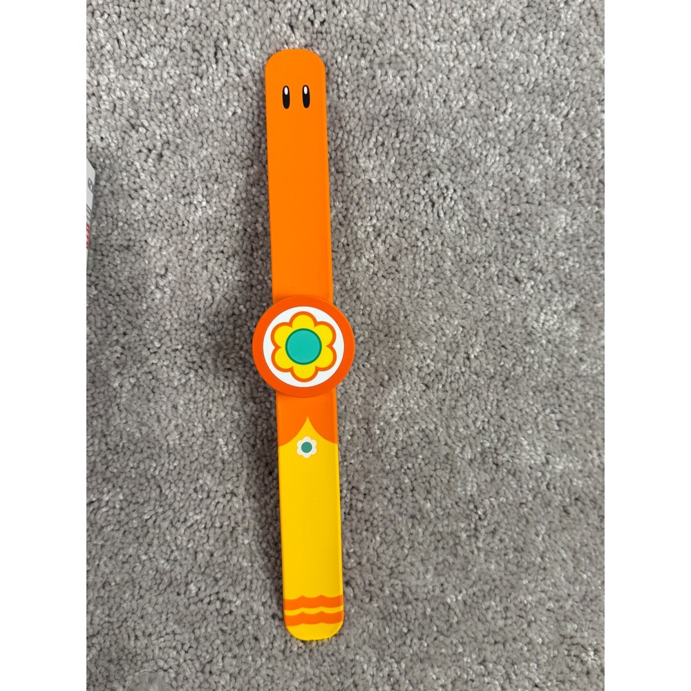 Super Nintendo World Power Up Band Princess Daisy and Toad Orange and bag - Picture 5 of 8